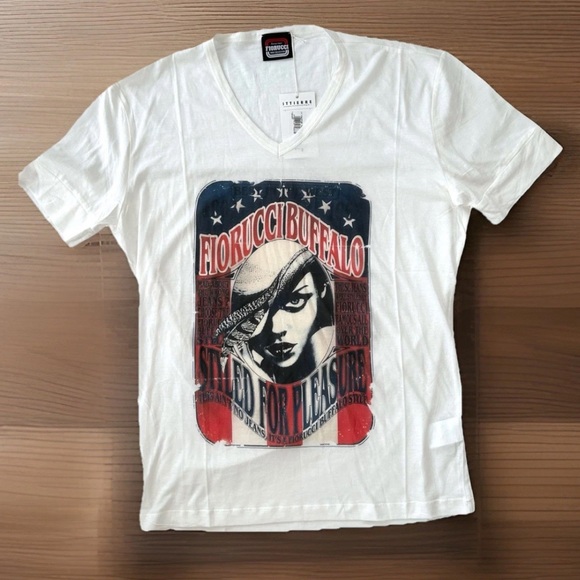FIORUCCI Buffalo Red White Blue Semisheer V-Neck Cotton Unisex T-Shirt NWT Sz L - Picture 1 of 11